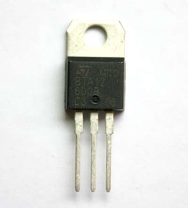 AOYUE rezervni del BTA12-600B TRIAC tranzistor TO-220